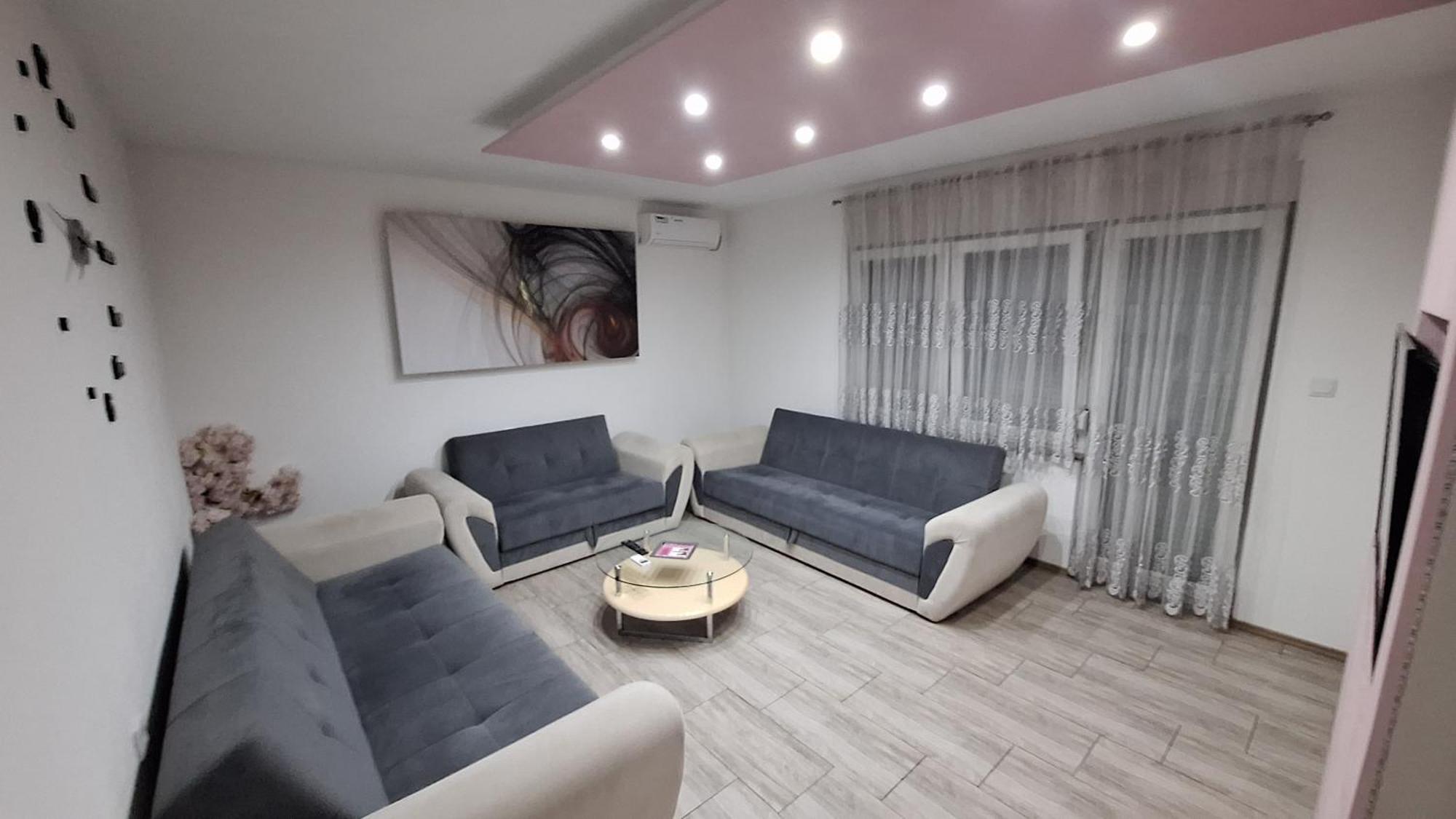 Kaca Apartmani 1 Banja Luka Exterior foto