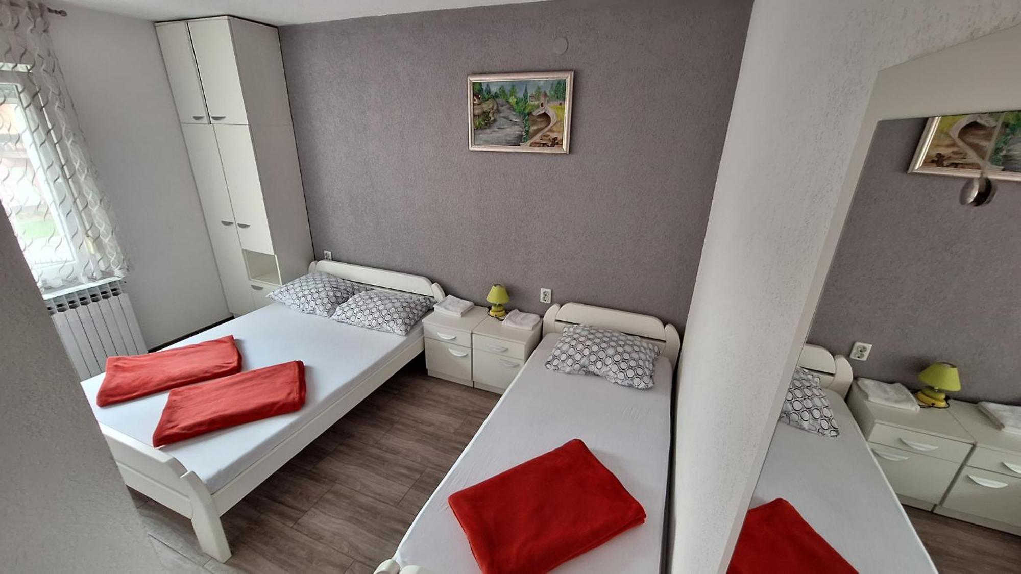 Kaca Apartmani 1 Banja Luka Exterior foto