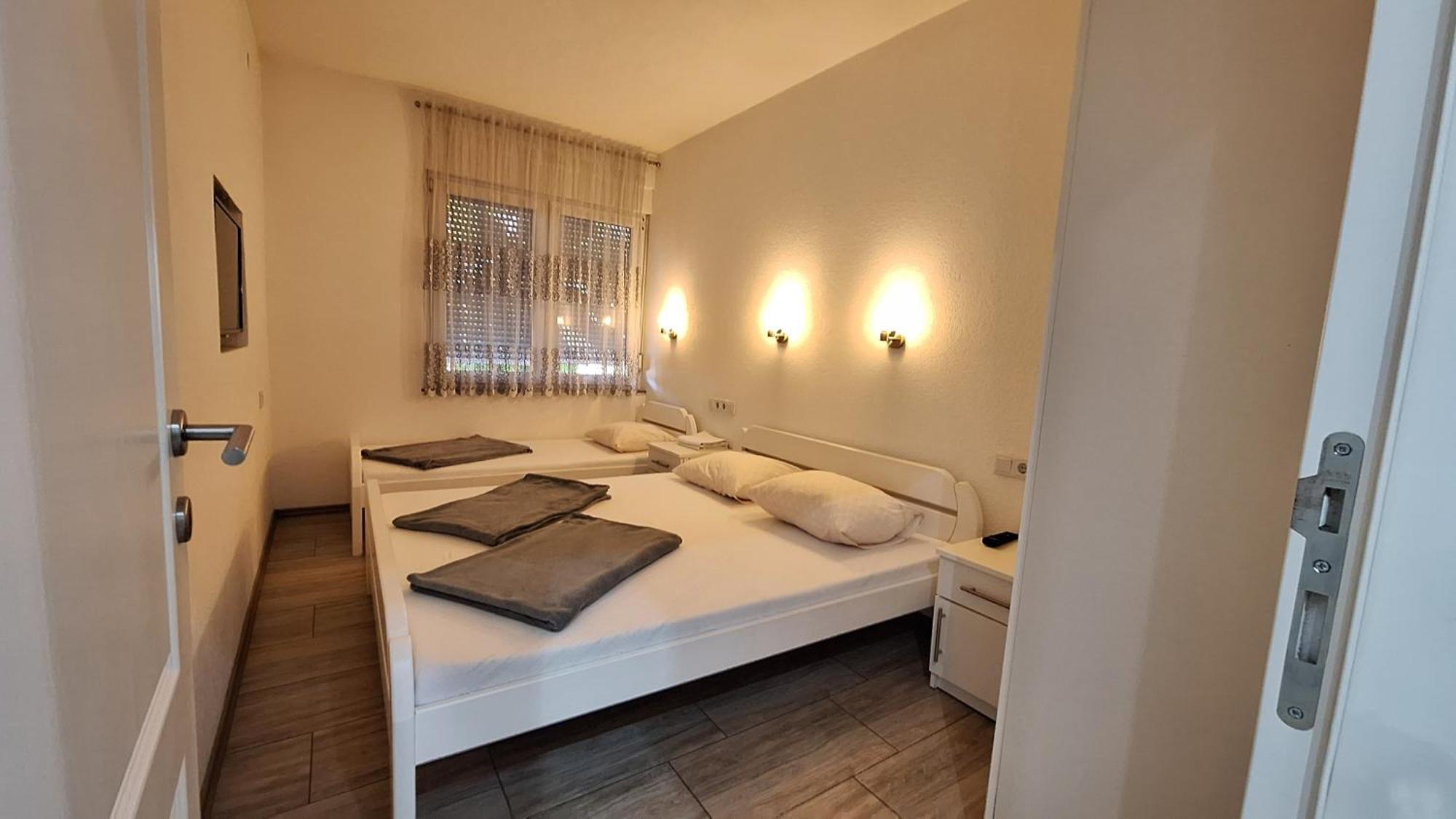 Kaca Apartmani 1 Banja Luka Exterior foto