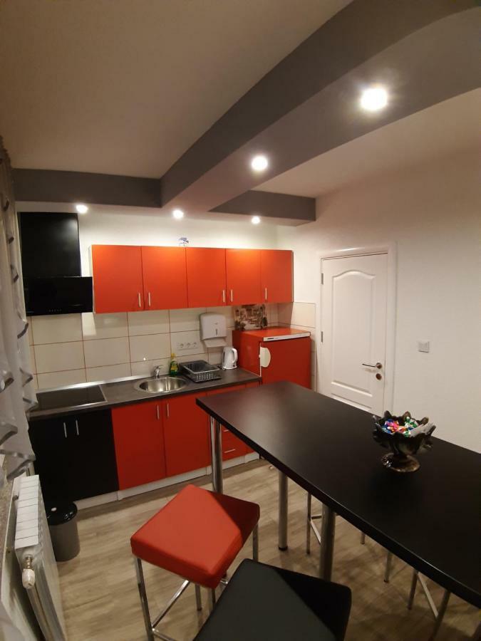 Kaca Apartmani 1 Banja Luka Exterior foto